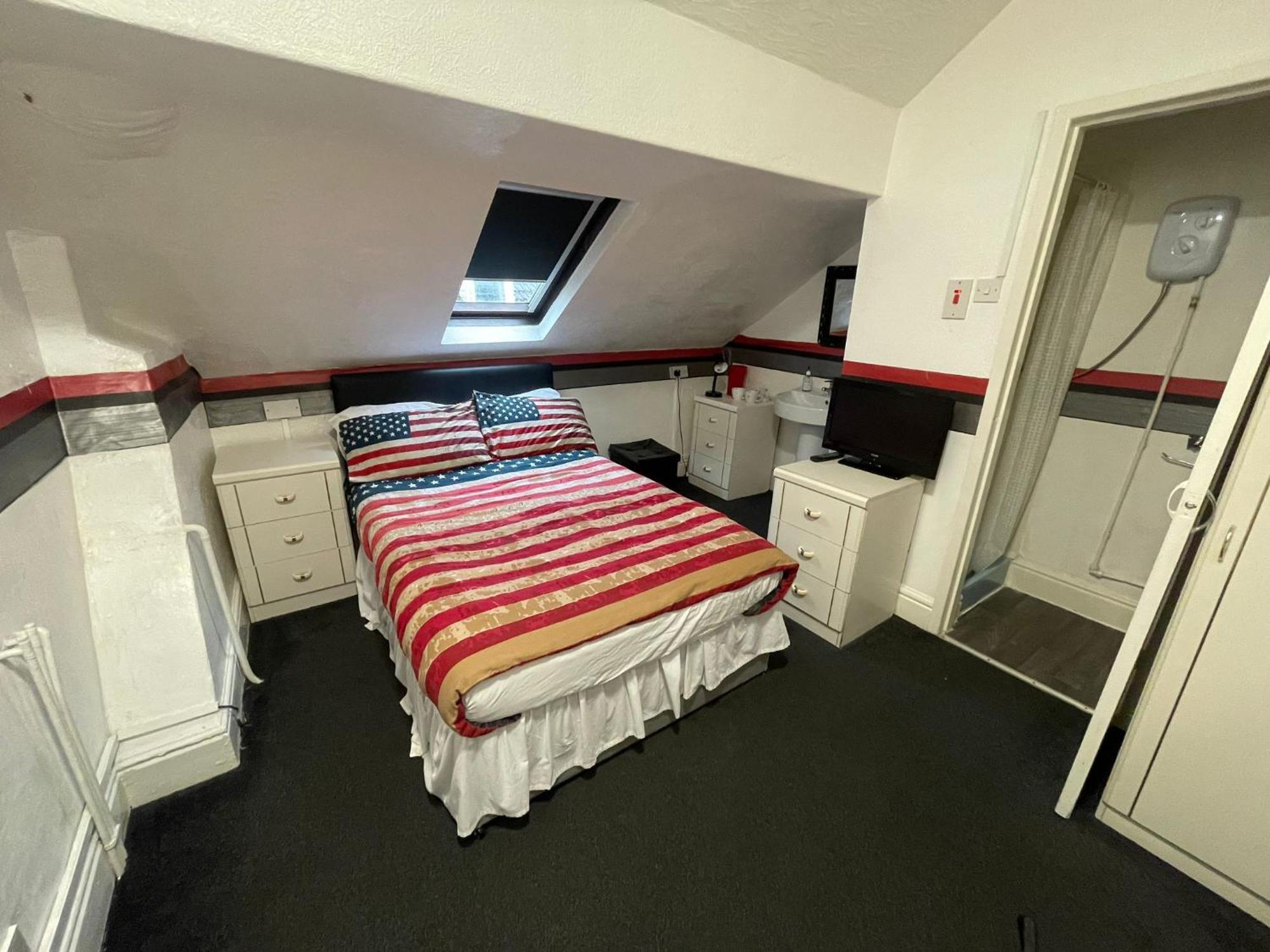 Manhattan Guest house Blackpool