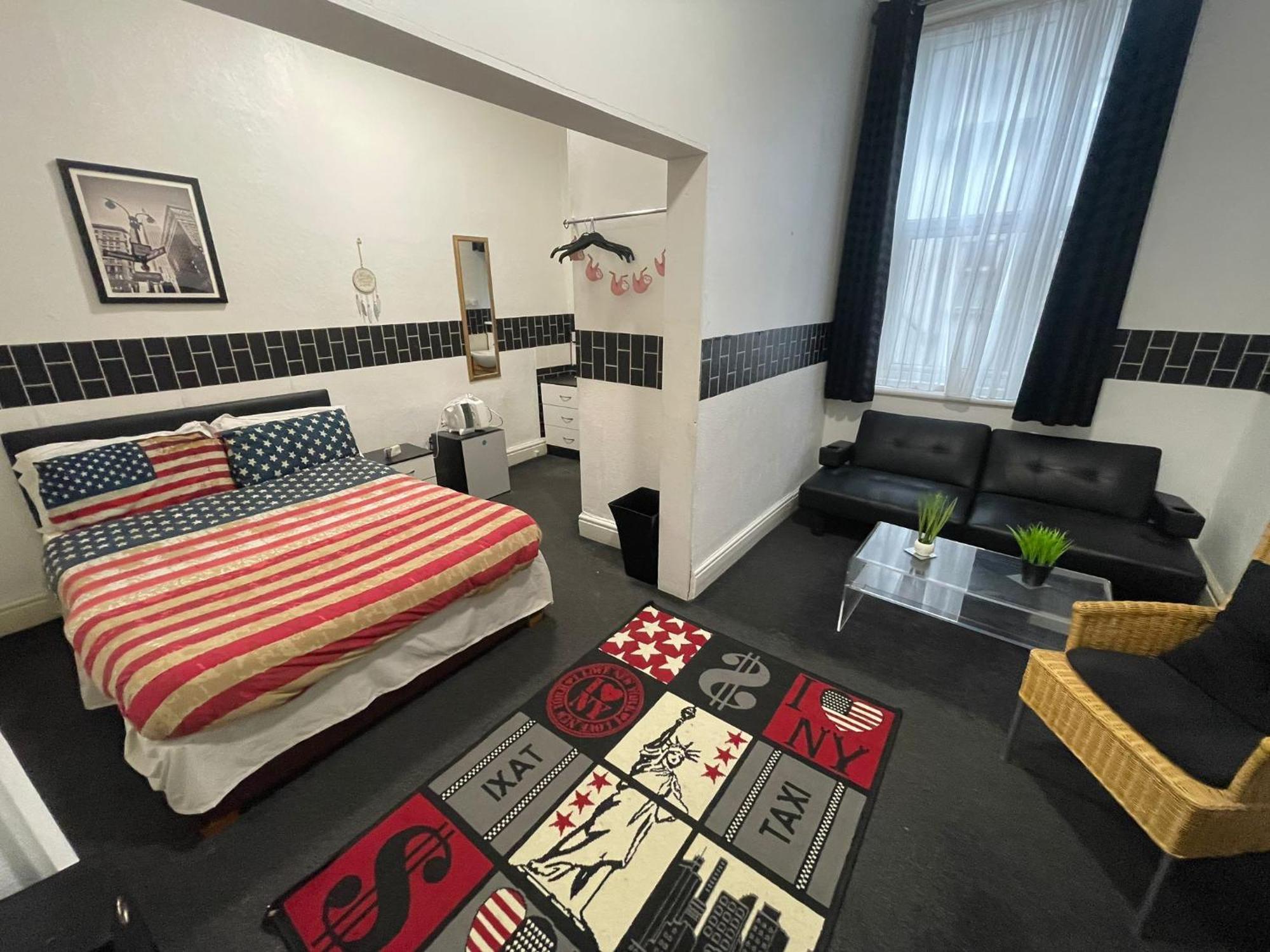 Manhattan 3*