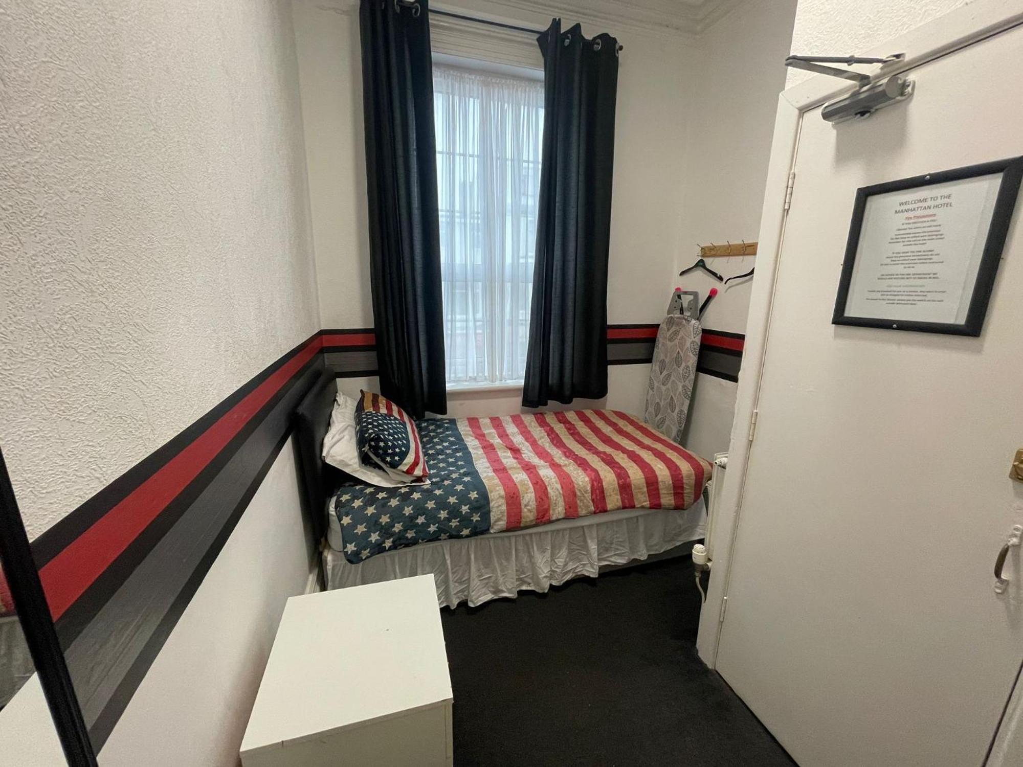 Manhattan Guest house Blackpool